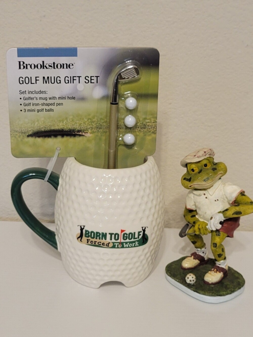Brookstone Golf Mug Gift Set - White & Green "Born to Golf"